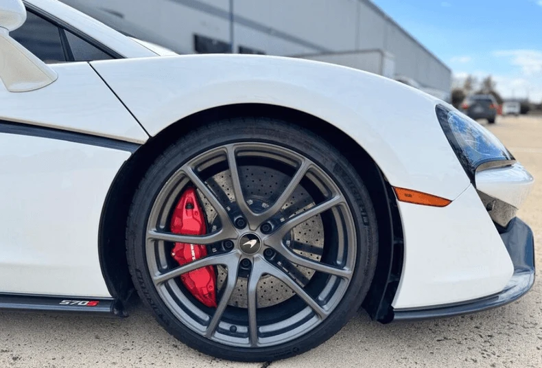2017 McLaren 570S - Image 5 of 25