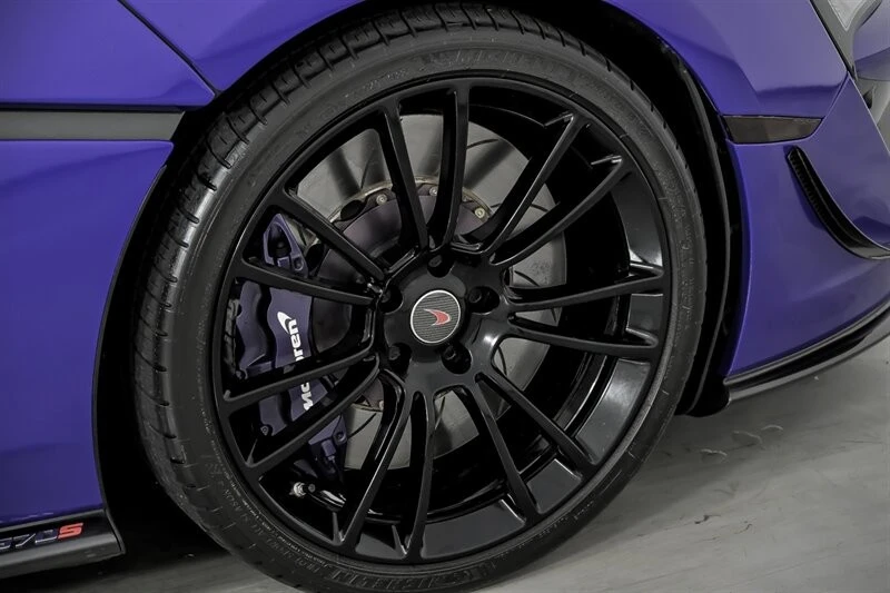 2017 McLaren 570S - Image 17 of 21