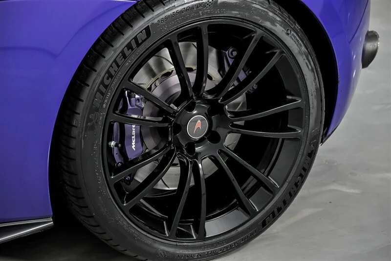2017 McLaren 570S - Image 19 of 21