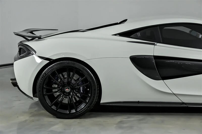 2017 McLaren 570S - Image 13 of 21