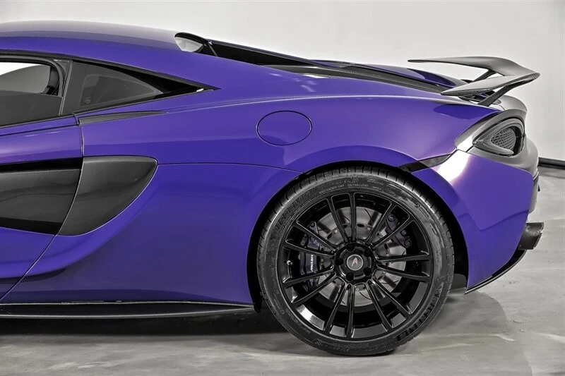 2017 McLaren 570S - Image 9 of 21