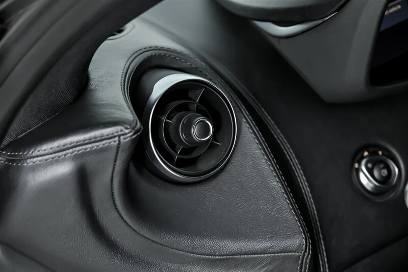 2017 McLaren 570S - Image 21 of 21