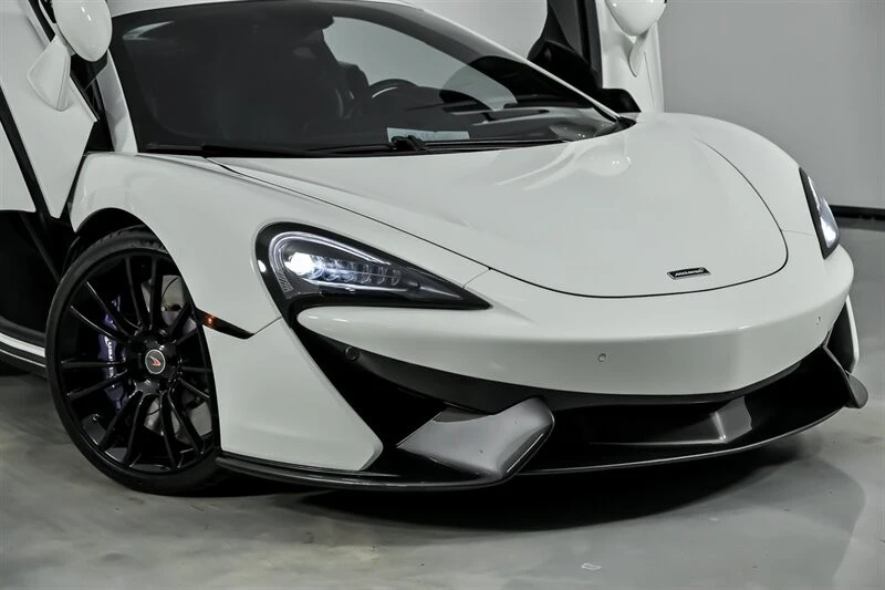 2017 McLaren 570S - Image 3 of 21
