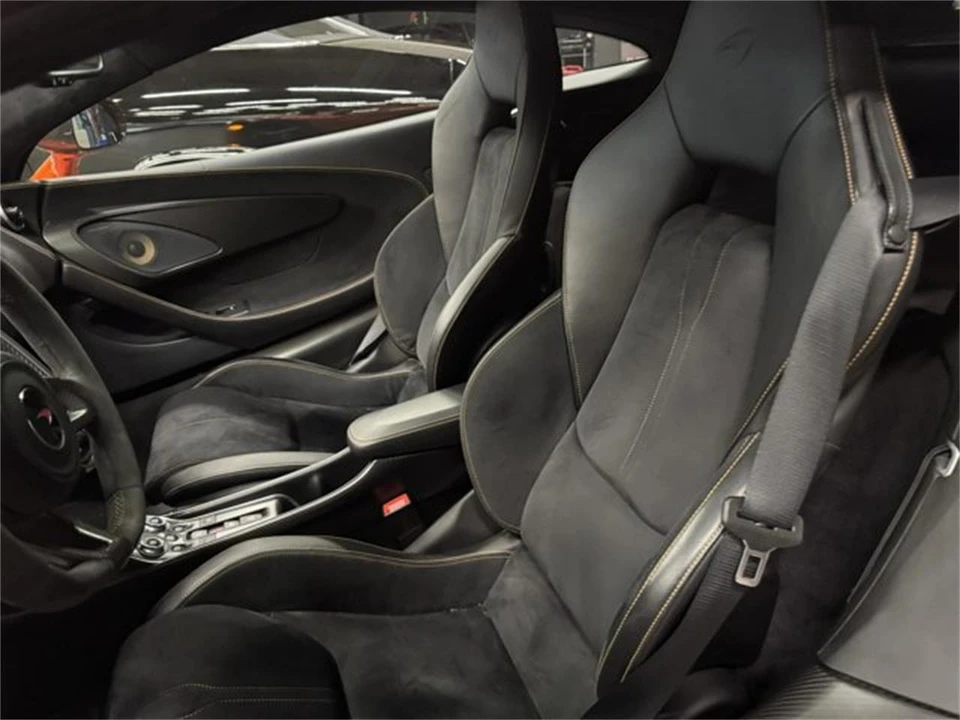2017 McLaren 570S - Image 6 of 11