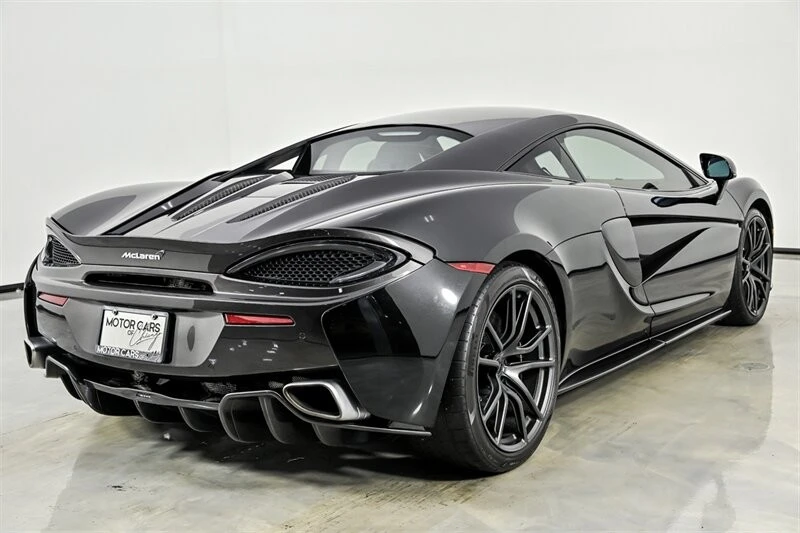 2017 McLaren 570S - Image 9 of 31