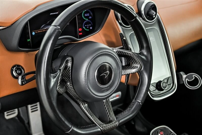 2017 McLaren 570S - Image 19 of 31