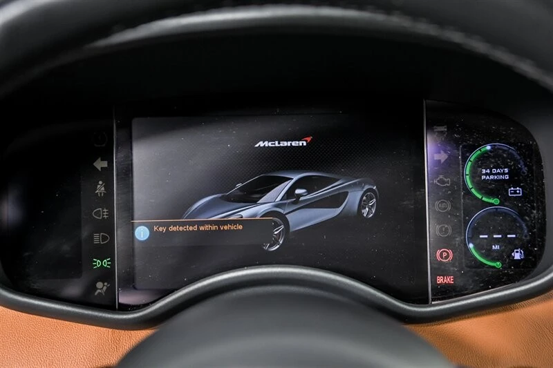2017 McLaren 570S - Image 20 of 31