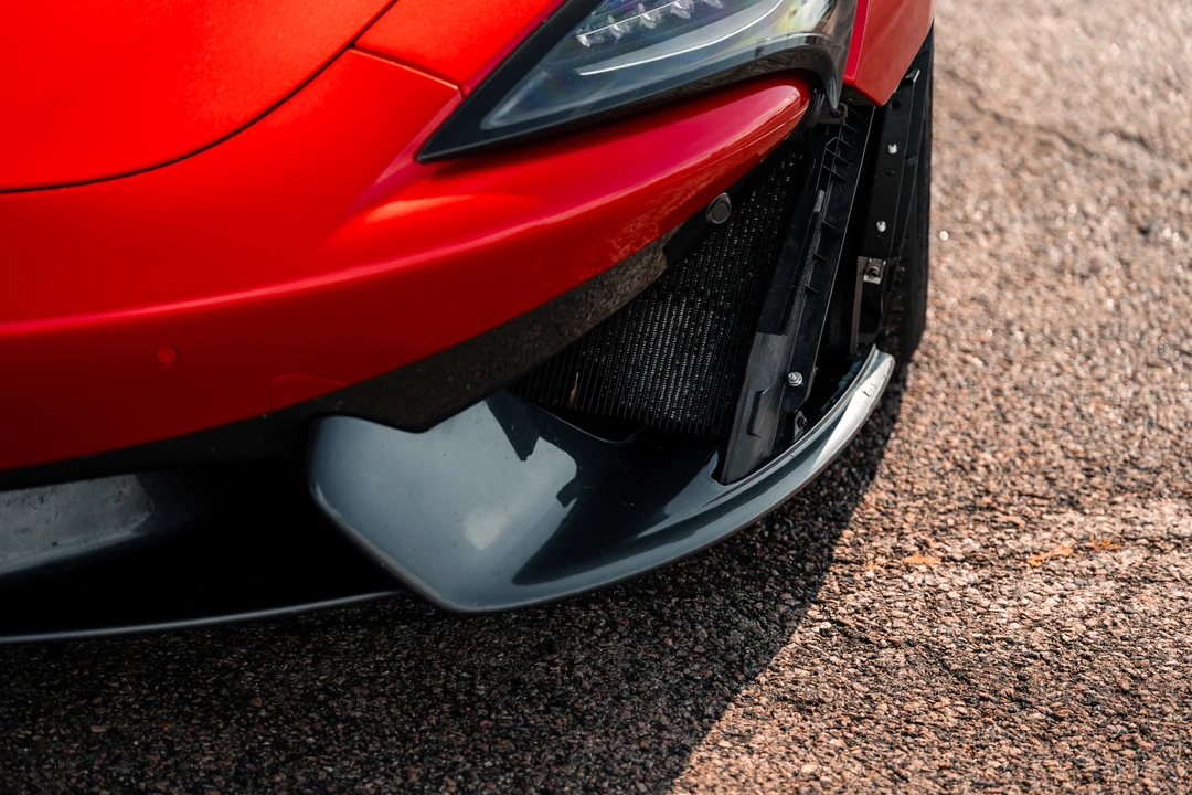 2017 McLaren 570S - Image 13 of 31