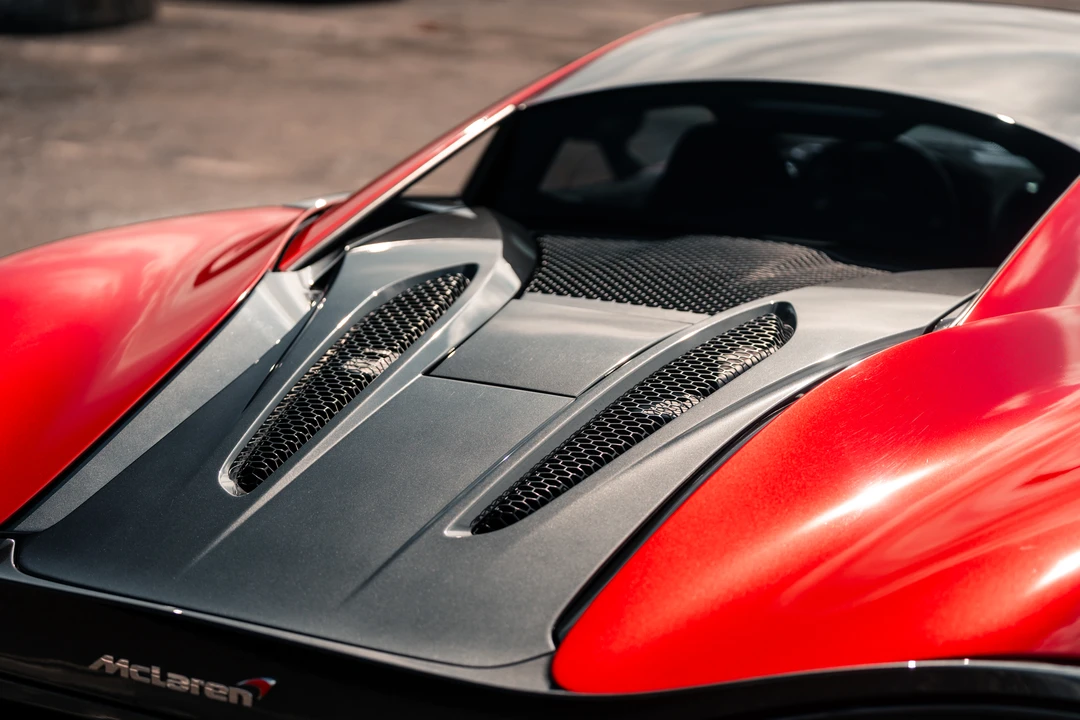 2017 McLaren 570S - Image 24 of 31
