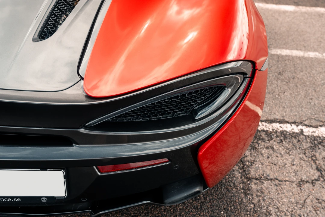 2017 McLaren 570S - Image 26 of 31