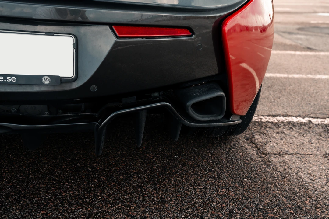 2017 McLaren 570S - Image 29 of 31