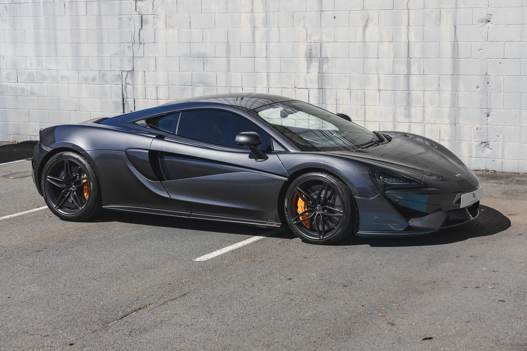 2017 McLaren 570S - Image 17 of 31