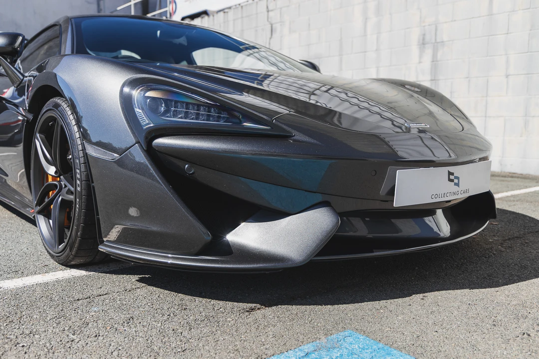 2017 McLaren 570S - Image 20 of 31