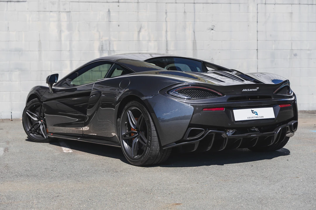 2017 McLaren 570S - Image 13 of 31