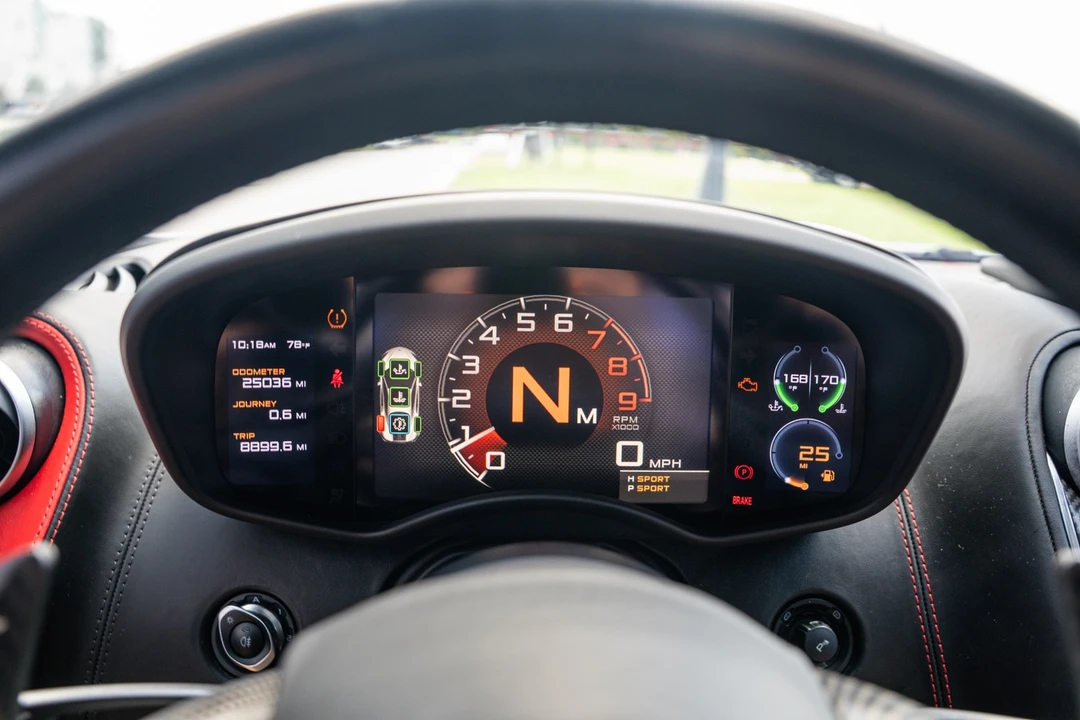 2017 McLaren 570S - Image 21 of 23