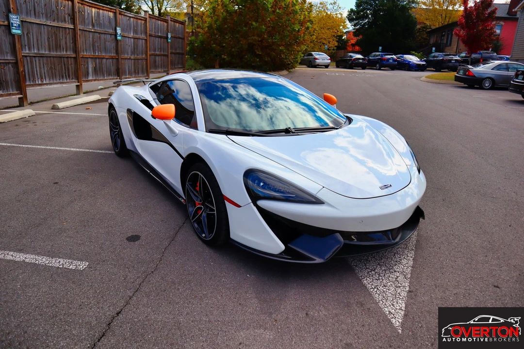 2017 McLaren 570S - Image 7 of 20