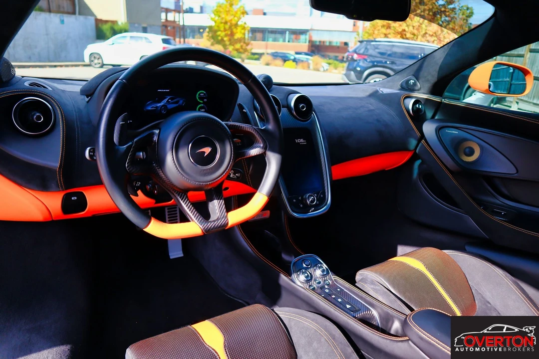 2017 McLaren 570S - Image 11 of 20