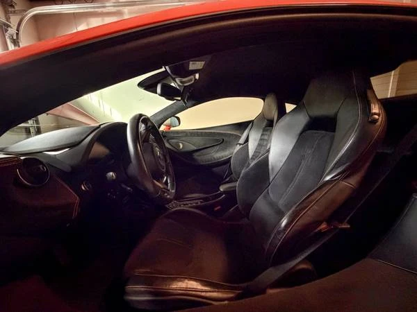 2017 McLaren 570S - Image 2 of 7