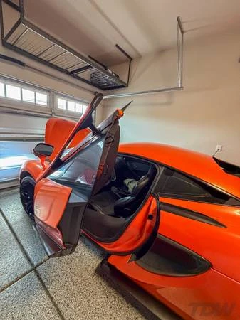 2017 McLaren 570S - Image 3 of 7