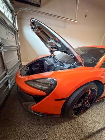 2017 McLaren 570S - Image 4 of 7