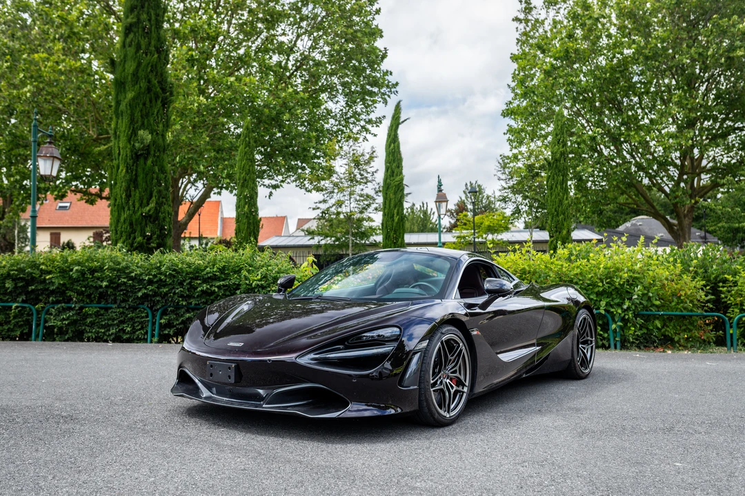 2017 McLaren 720S - Image 3 of 31