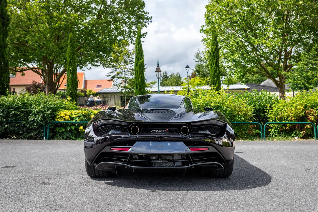 2017 McLaren 720S - Image 6 of 31
