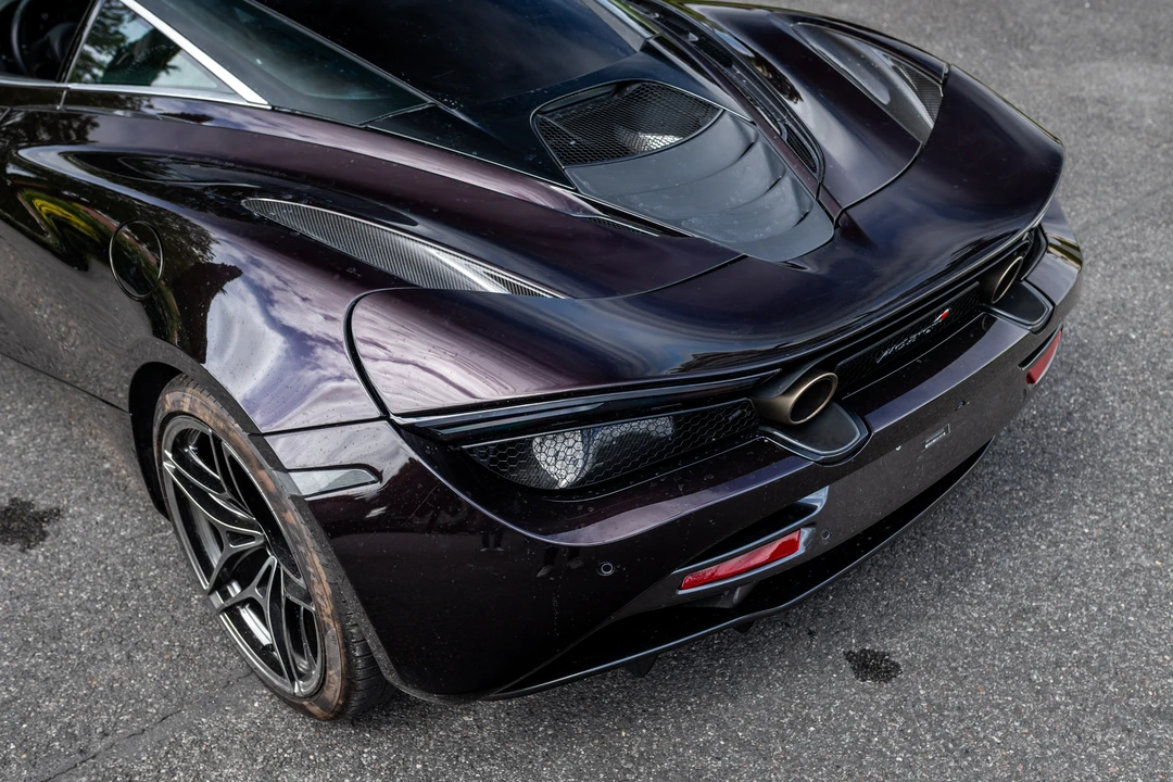 2017 McLaren 720S - Image 31 of 31