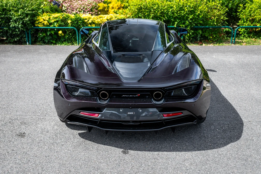 2017 McLaren 720S - Image 13 of 31