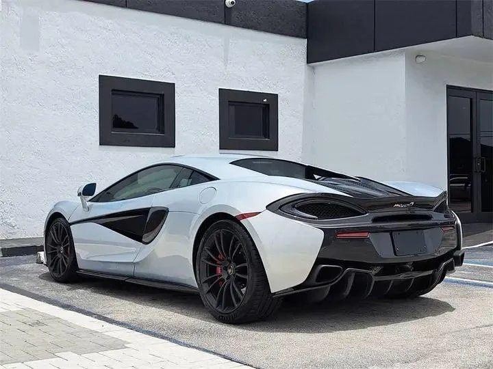 2017 McLaren 570S - Image 7 of 9