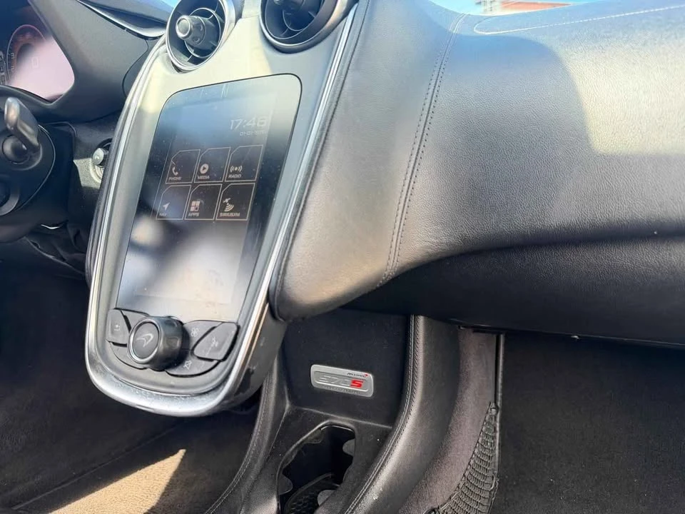 2017 McLaren 570S - Image 19 of 20