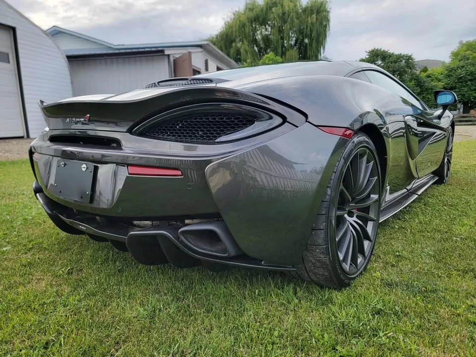 2017 McLaren 570GT - Image 9 of 14