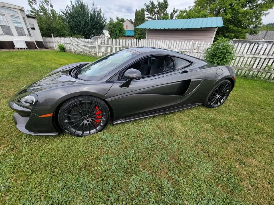 2017 McLaren 570GT - Image 4 of 14