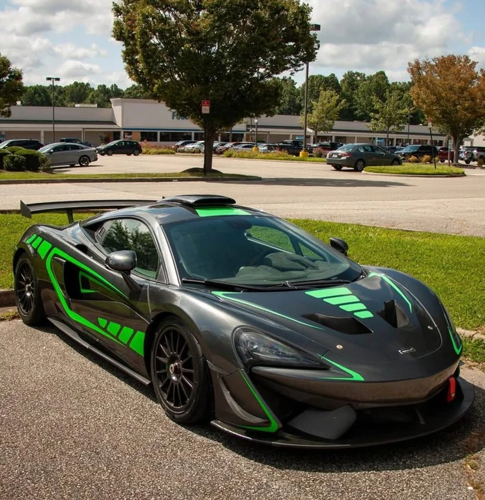 2017 McLaren 570S - Image 4 of 13