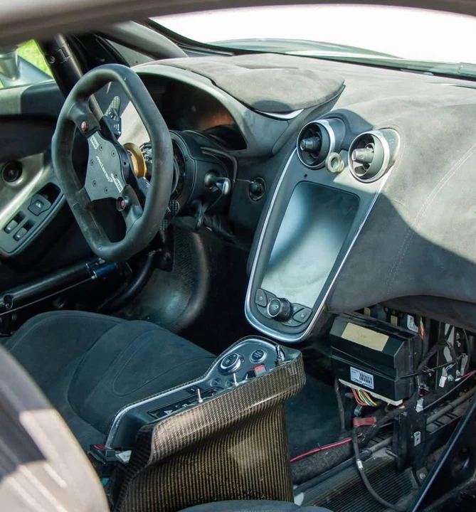 2017 McLaren 570S - Image 10 of 13