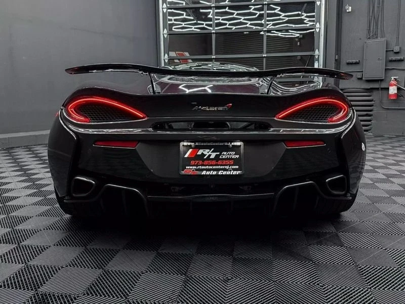 2017 McLaren 570GT - Image 5 of 19