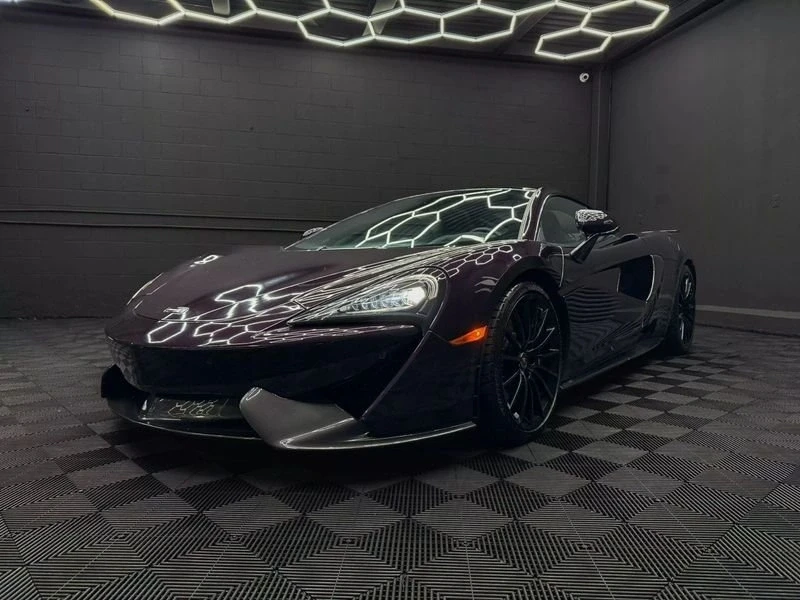 2017 McLaren 570GT - Image 3 of 19