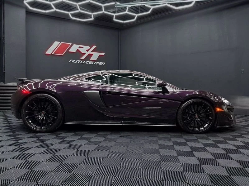 2017 McLaren 570GT - Image 4 of 19