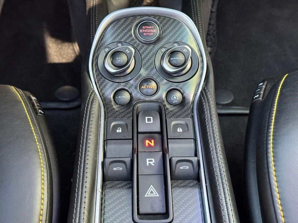 2017 McLaren 570GT - Image 15 of 20