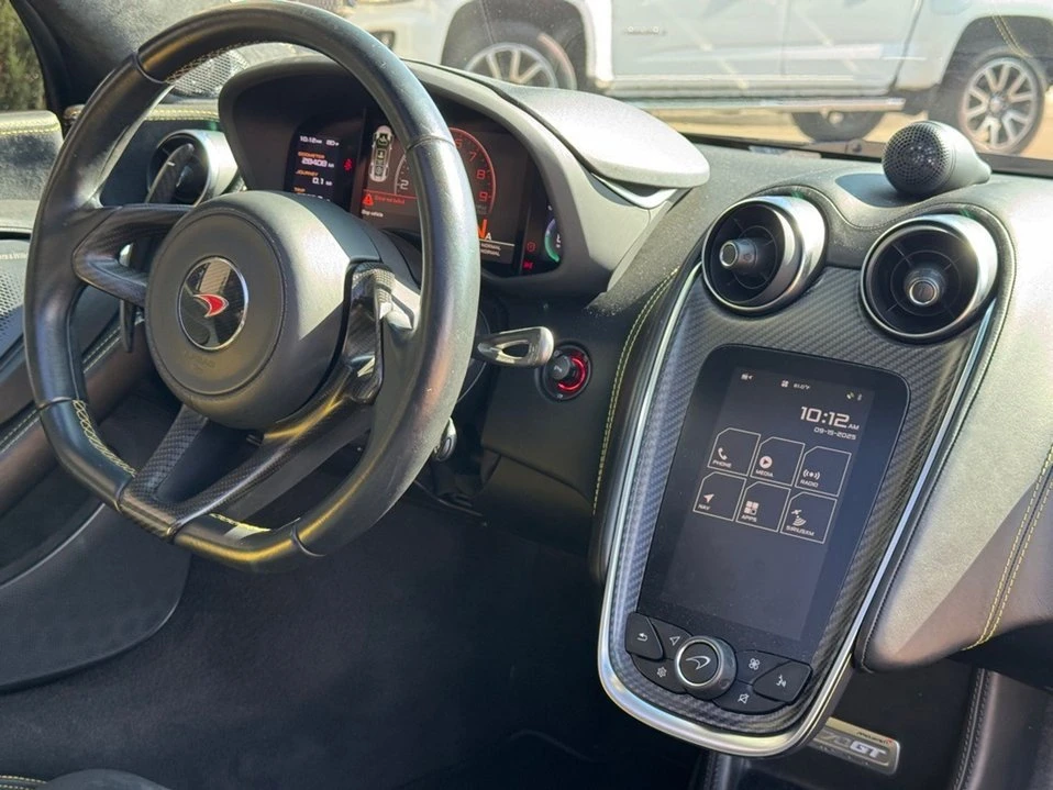 2017 McLaren 570GT - Image 16 of 20