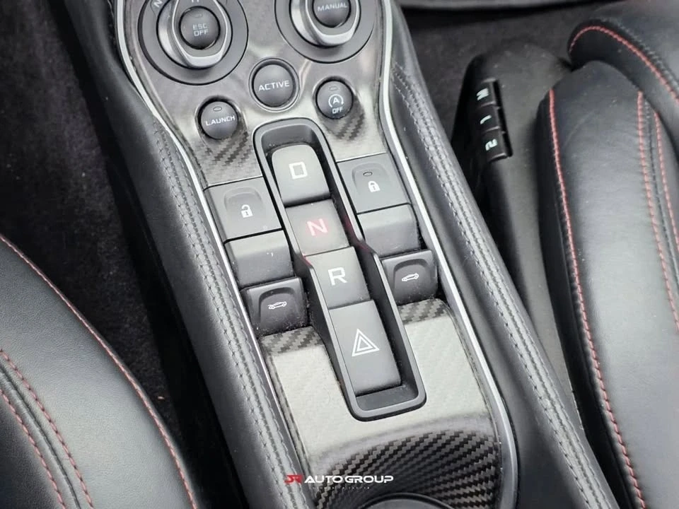 2017 McLaren 570GT - Image 14 of 20