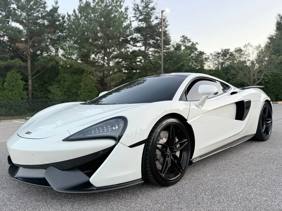 2017 McLaren 570GT - Image 20 of 20