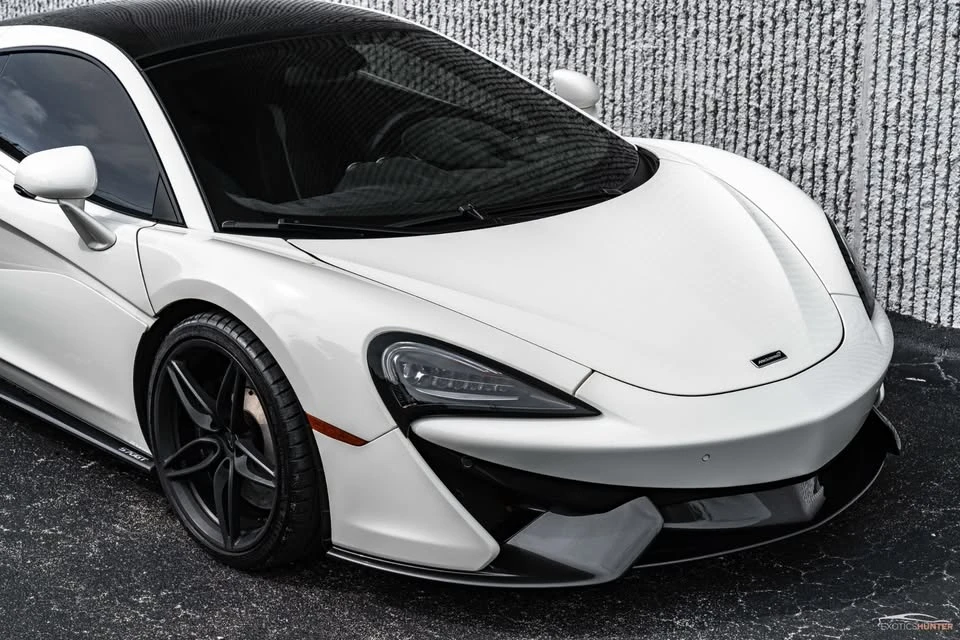 2017 McLaren 570GT - Image 11 of 20