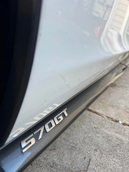 2017 McLaren 570GT - Image 4 of 15