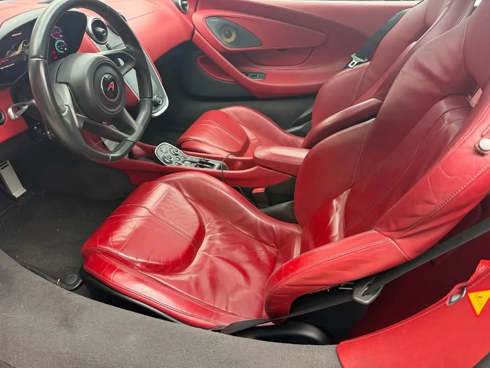 2017 McLaren 570GT - Image 9 of 9