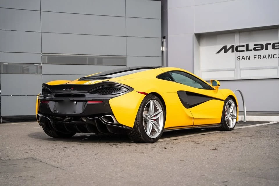 2017 McLaren 570GT - Image 2 of 20