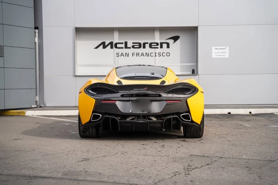 2017 McLaren 570GT - Image 14 of 20