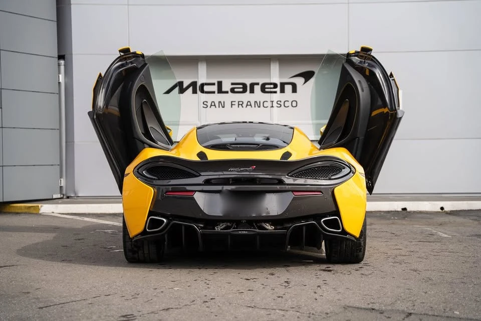 2017 McLaren 570GT - Image 7 of 20