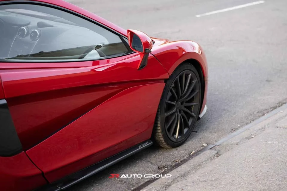 2017 McLaren 570GT - Image 4 of 16