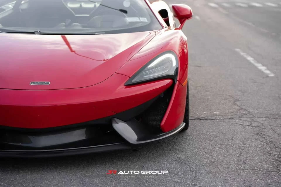 2017 McLaren 570GT - Image 3 of 16