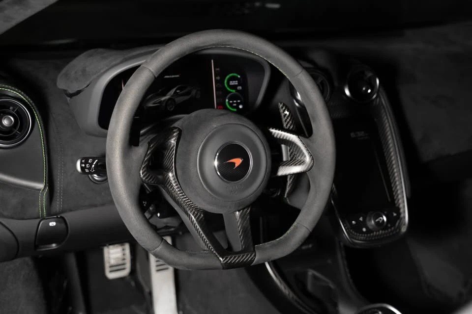2017 McLaren 570GT - Image 16 of 20